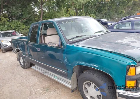 1997 Chevrolet C1500 Fleetside from USA, damaged, VIN 2GCEC19M5V1103547
